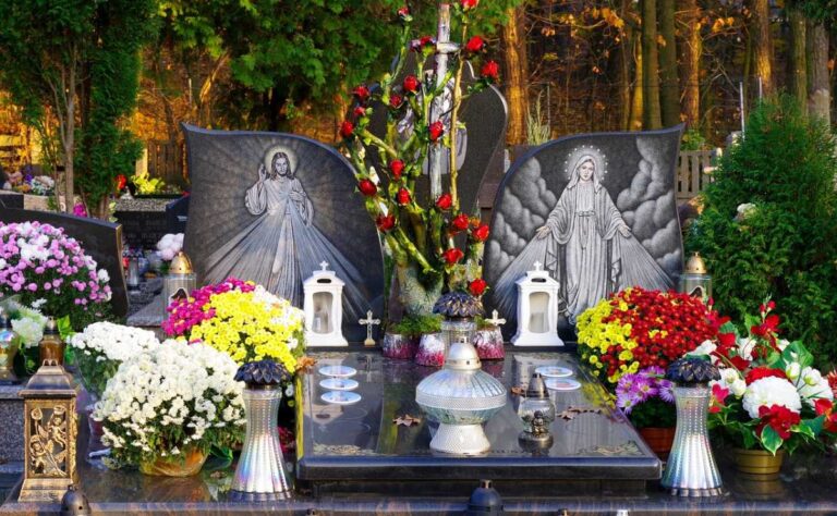 Czy znicze solarne ładują się w pochmurne dni? Fakty i mity